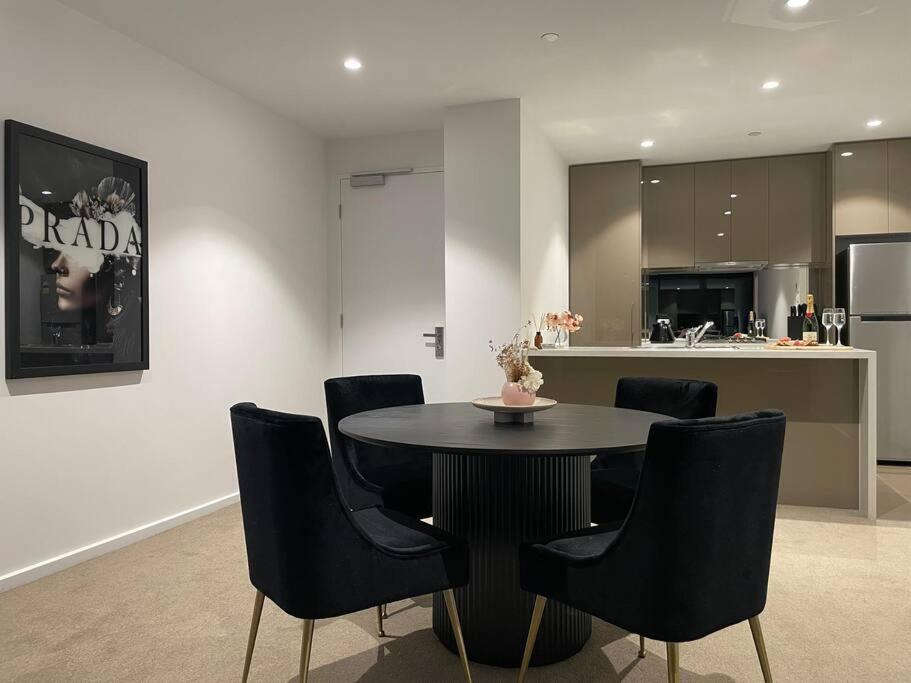 Lux 3 Bedroom Apartment In Southbank Melbourne Exterior photo