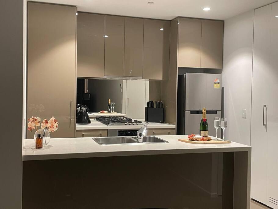 Lux 3 Bedroom Apartment In Southbank Melbourne Exterior photo